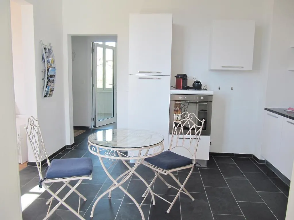 Ca' Dogana Vegia Apartment Pugerna 0*,